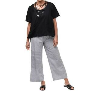 NEW TULIP CLOTHING carmella pullover top in black